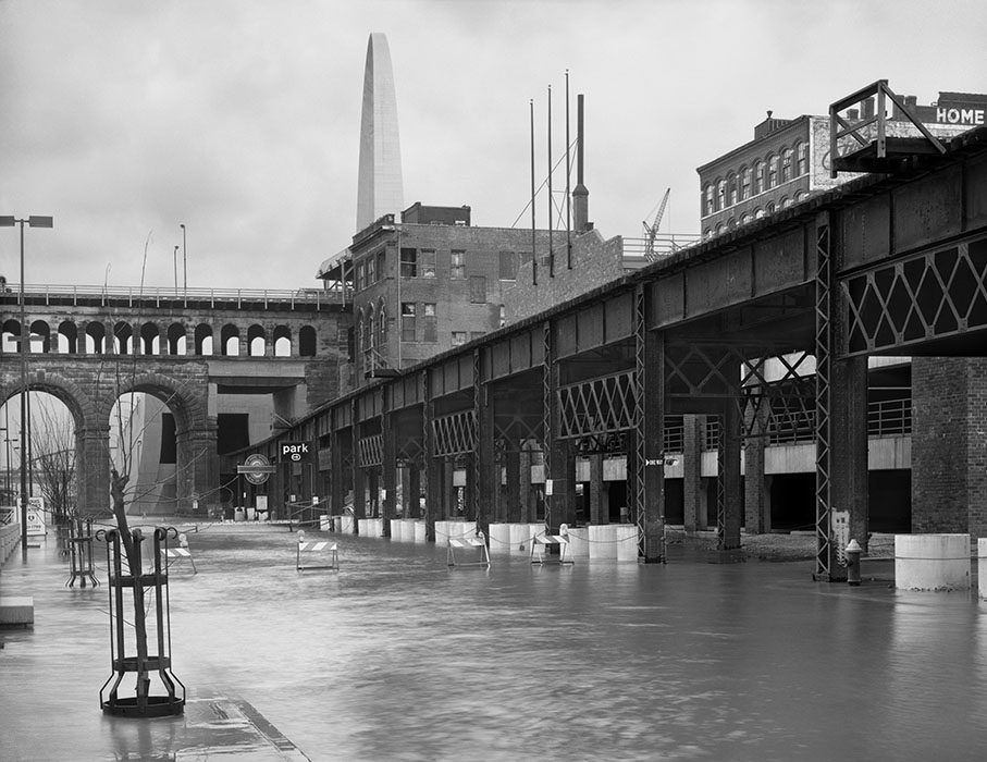 /product//arch-wharf-street-lacledes-landing-flood-of-1985/